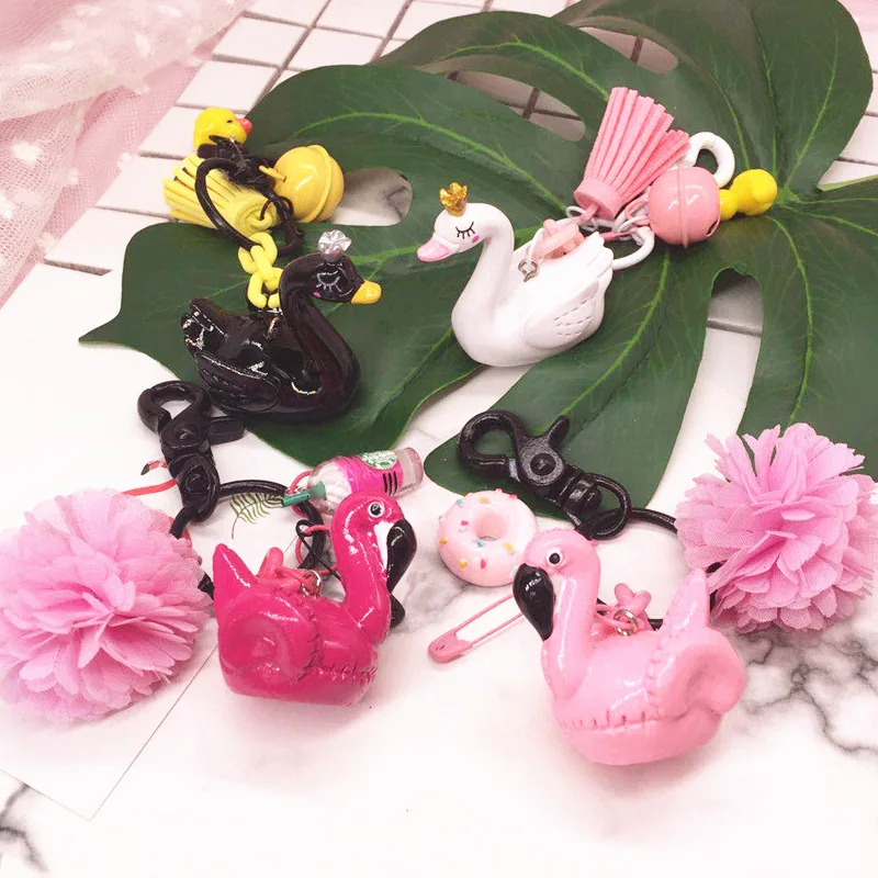 

4 Color Swan Keychain Tide Girl Heart Pink Flamingo Keychain Car Key Women Tassel Keychain Key Holder Pendant Bag Hanging Gifts