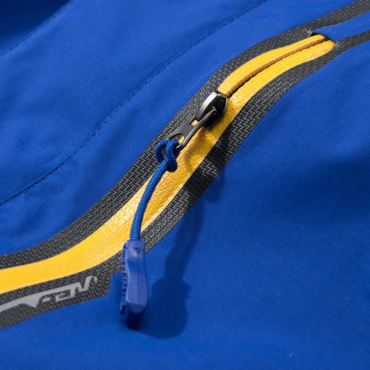 AM191_23