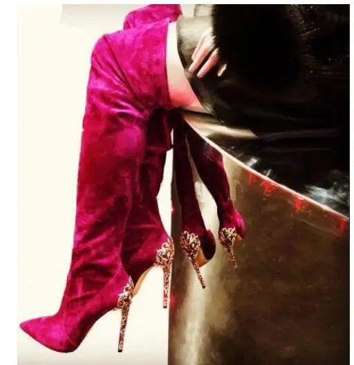 

Winter Long Boot Real Photo Hot Selling Pointed Toe Black Red Suede Leather Gold-Toe Baroque Decoration Heel Over The Knee Boots