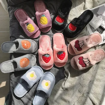 

2019 Home Slippers Women Men Cartoon Fruit Embroidery Ladies Slippers Slip On Fluffy Fur Slippers Size 36~41 Flip Flops Pantufa