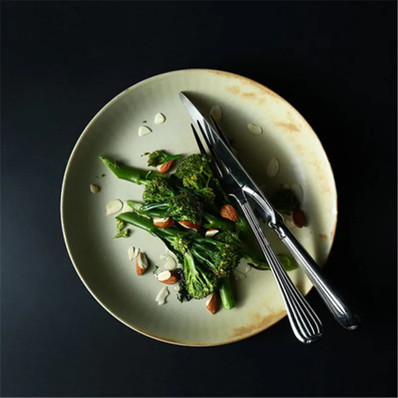 

KIGNLANG Retro ceramic embossed dish plate shallow mouth soup plate deep dish home rice fruit plate