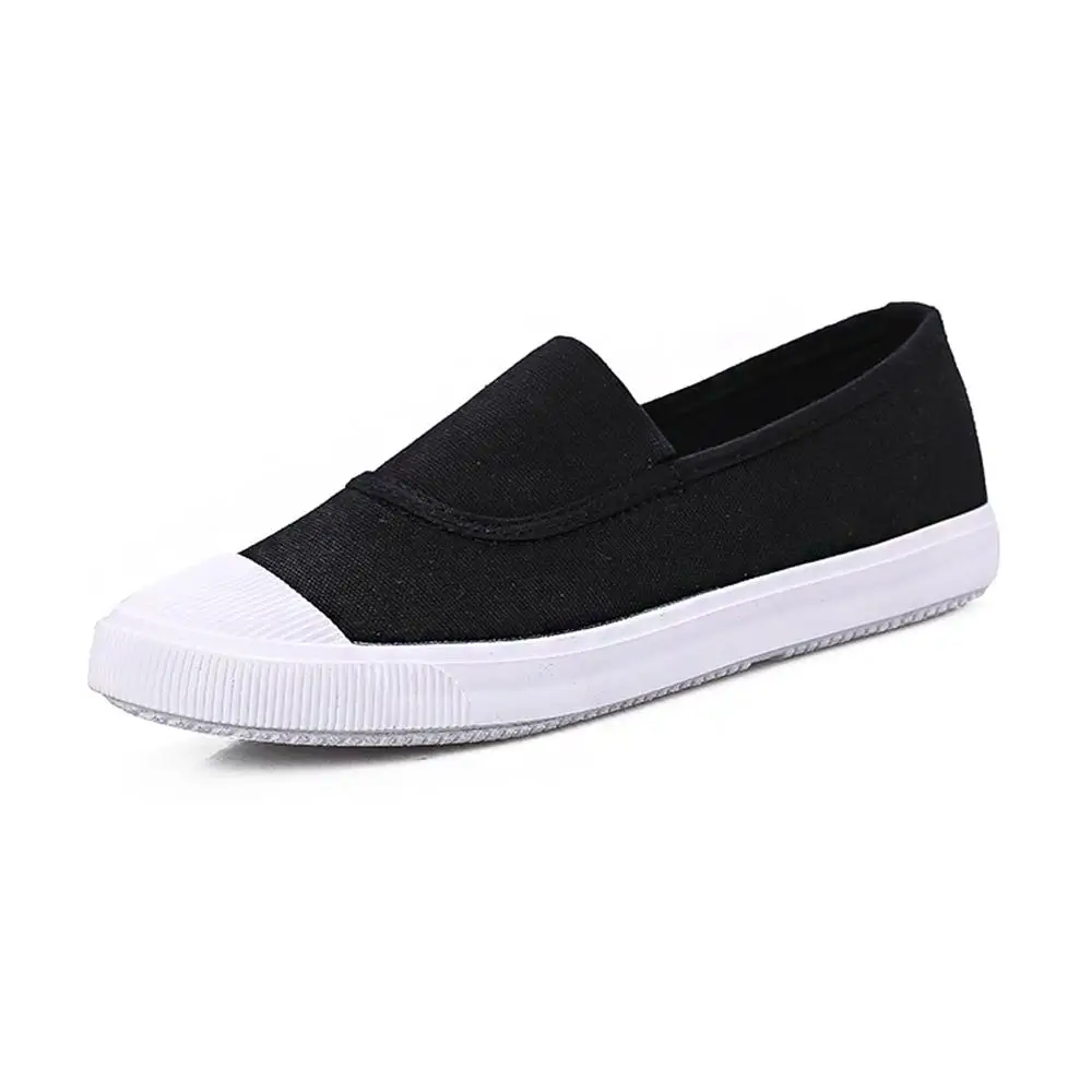 comfortable white canvas shoes