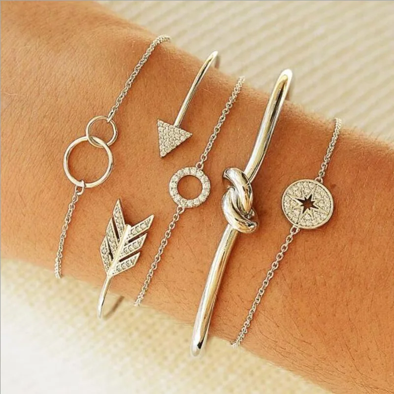 

Ubuhle 5Pces Boho Bangle Elephant Gold Charm Bracelets Crystal Bead Bracelets for Women Party Wedding Jewelry Hand Accessories