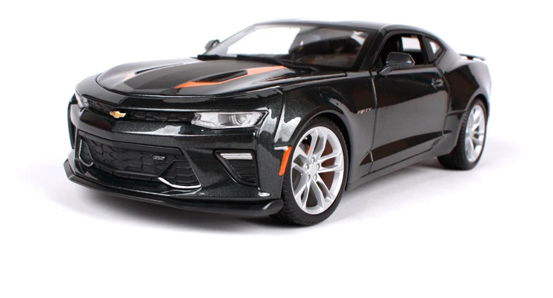 Новинка Maisto 1:18 Chvrolet Camaro FIFTY 50 anniversary Edition спортивный автомобиль литая под давлением модель автомобиля игрушка Новинка в коробке