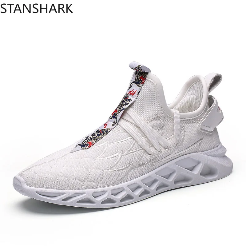

2019 Men Shoes Sneakers White Spring Summer Lace Up Design Men's Casual Shoes Breathable Mesh Adult Sneakers Male Footwear