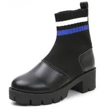 Xiaying Smile/Новые Модные женские ботинки; сезон весна-зима; носки в британском стиле; обувь из спилка; женская обувь на платформе с квадратным каблуком