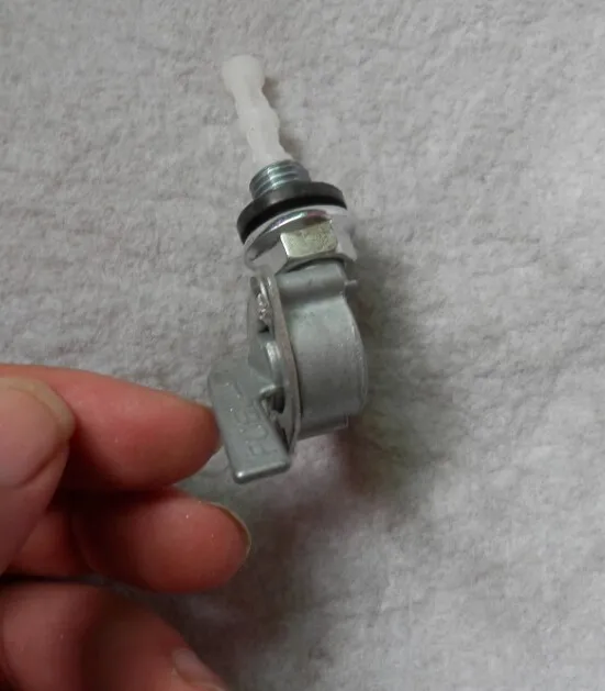 FUEL VALVE External thread HONDA GX160 GX390 168F 188F 4