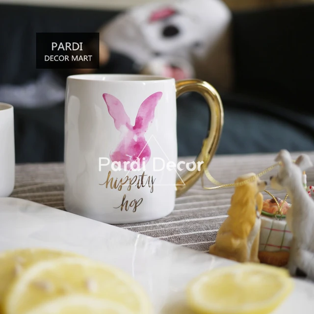 hand irregular coffee mug golden handle rabbit mug can be put into
