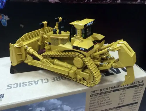Новый гусеничный трек Caterpillar Cat D11R 1/50 литый под давлением 85025 модель DM|1/50
