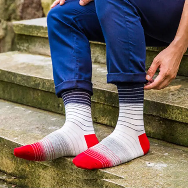 Buy 5Pairs/Lot Colored Striped Men Socks New Style