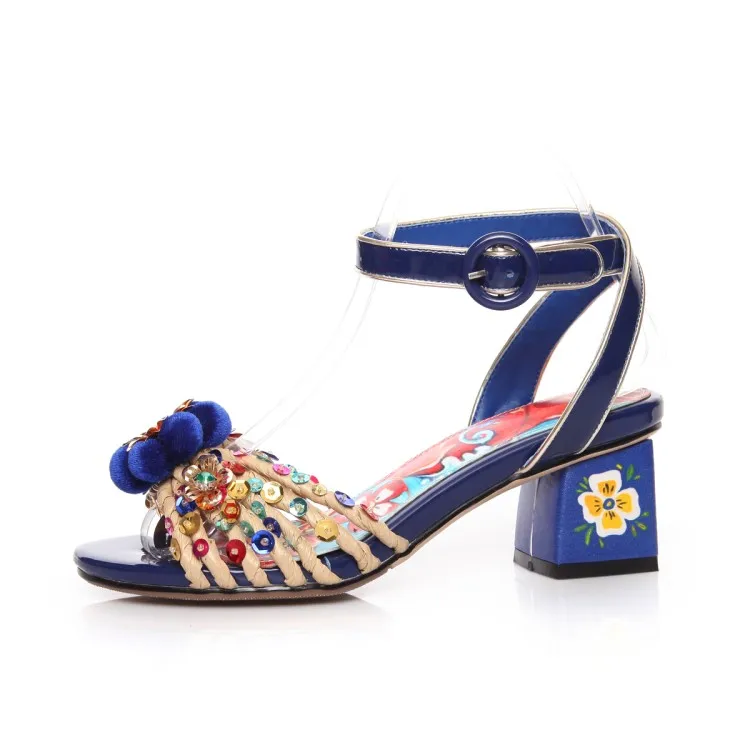 

Hot 2017 Shoes Woman Plus Size Square Heels Sandals Designer Retro Sandals Ankle Strap Printed Pumpum Sandals Woman Party Shoes