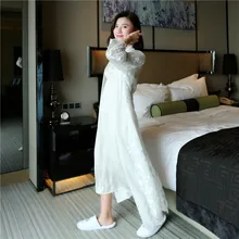 Лето Для женщин халаты Комплект Высокое качество вышивки сексуальные из двух частей тонкие халаты с длинными рукавами пижамы Женское платье