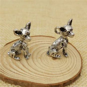 

LPHZQH Boho Chic Trendy Vintage 3D Chihuahua Necklace Women Cute Dog Pendant Necklace Collars Retro Jewelry Christmas Gift Punk