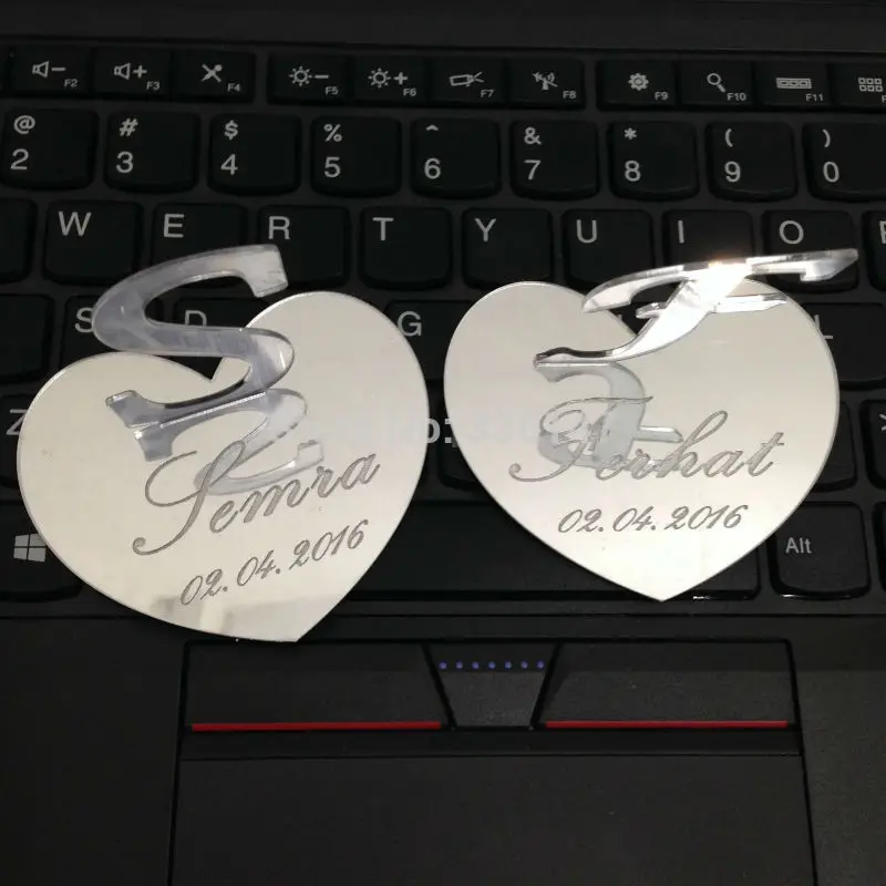 2 шт. 6 см сердца с буквой стоя зеркальные 2 EVA стразами персональные индивидуализированный свадебный подарок украшения дома