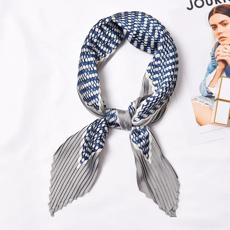 Морщинка шелковая бандана точка печати платок для женщин квадратный морщин шеи шарф небольшой мнущийся обруч-украшение для волос [3925] - Цвет: Clip Dot Gray