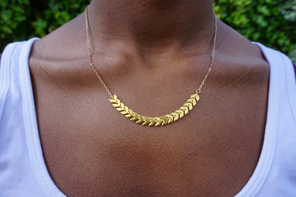 

TTMM Jewrly Bib Statement Arrow Fashion simple Aircraft chain single layer short Choker necklace For women N330