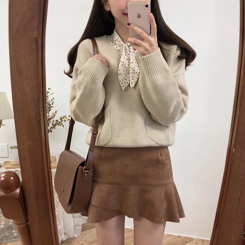 4 colors korean  chic  style  autumn and Winter solid color V 