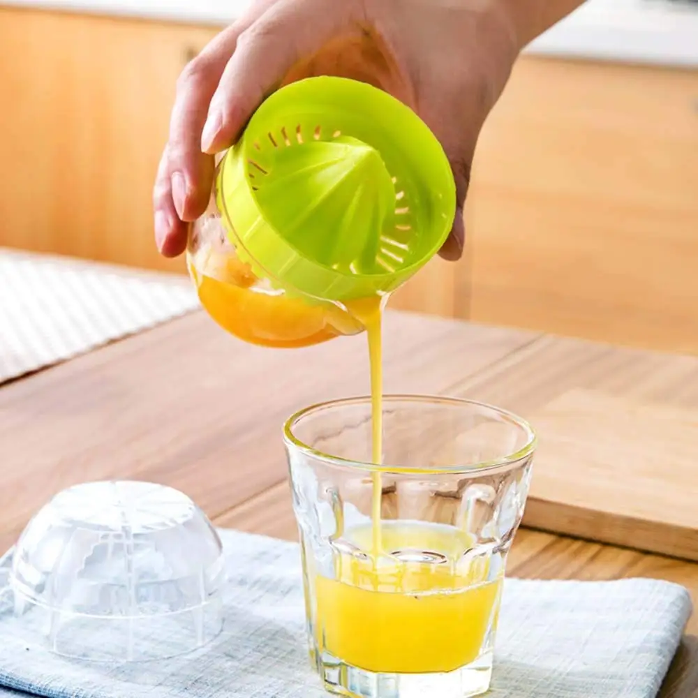 Lemon Squeezer LMETJMA Plastic Manual Orange Press Cup Citrus Squeezer Lid Pour Spout Fruit Tools