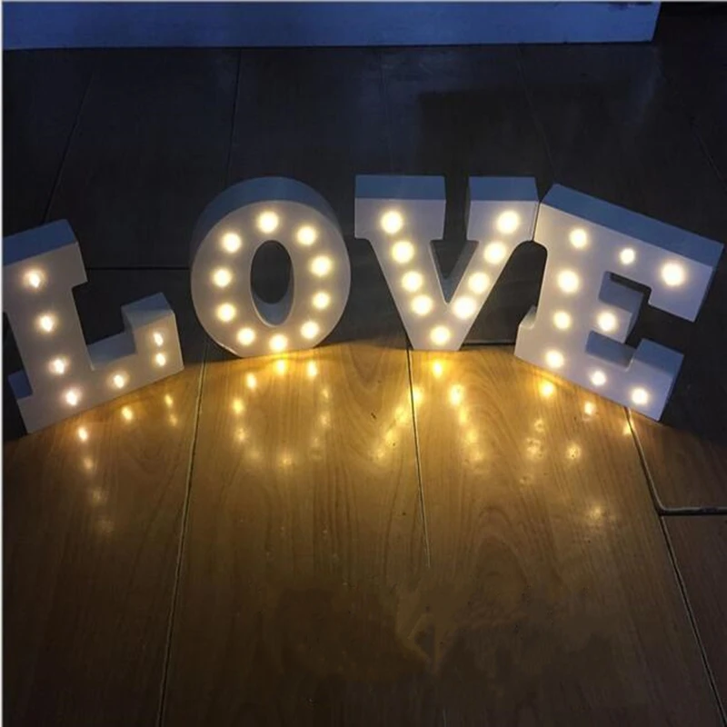 Christmas Wooden Letter LED Letter Lights Vintage Style Light Up 26 Alphabet Letter Signs for Wedding Birthday Party Christmas Home Bar Cafe Initials Decor/ （T）