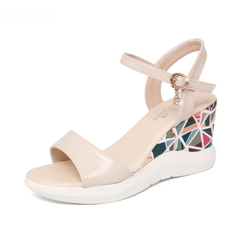 AlexBu/ женская повседневная обувь сандалии модная Платформа Элегантные туфли лодочки на высоком каблуке для женщин клинья пикантные Вечерние Сандалии - Цвет: White
