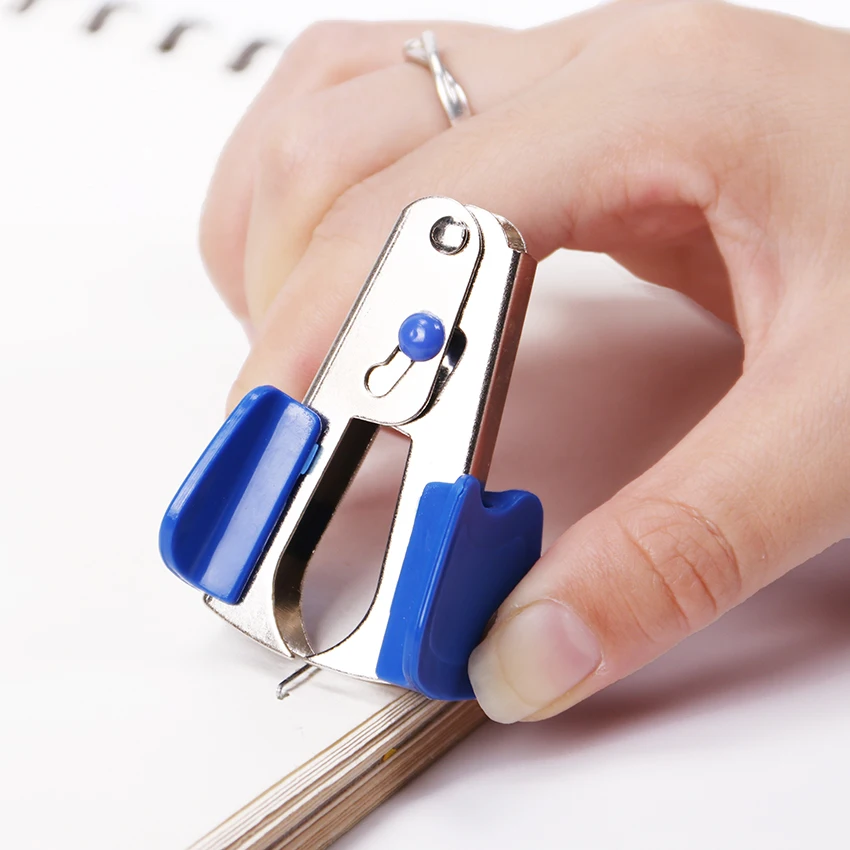 

Multicolor Metal Plastic Mini Staple Remover Easy to Use Handheld Staple Remover School Office Supplies