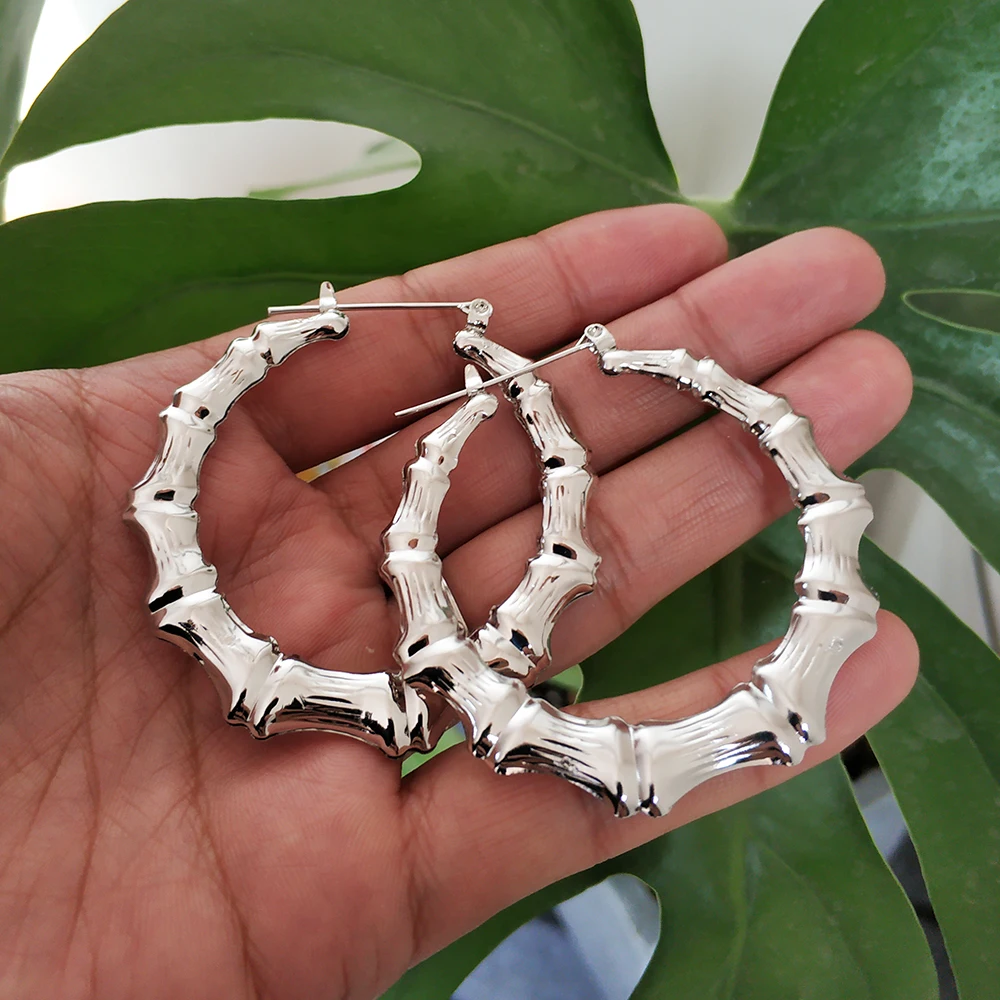Twin color hoop earrings by Amreli Jaipur | The Secret Label