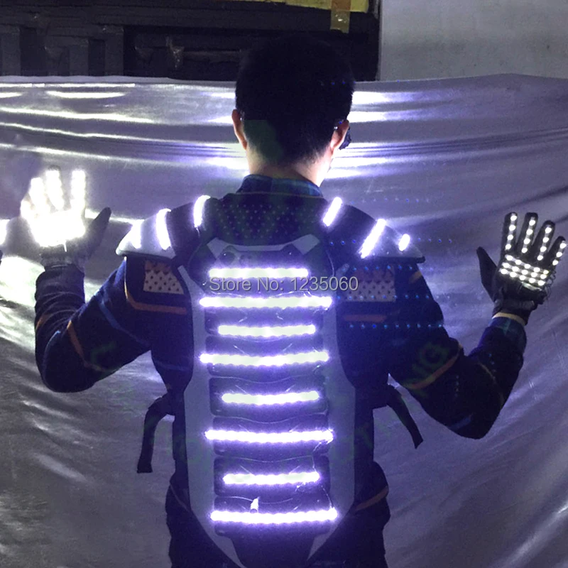 Armor suit (1)