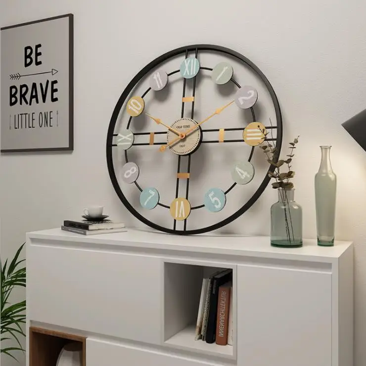 

Creative Silent Wall Clock 3D Retro Rustic DIY Decorative Luxury Wooden Handmade Oversized Wall Clock for Home Bar Cafe Decor