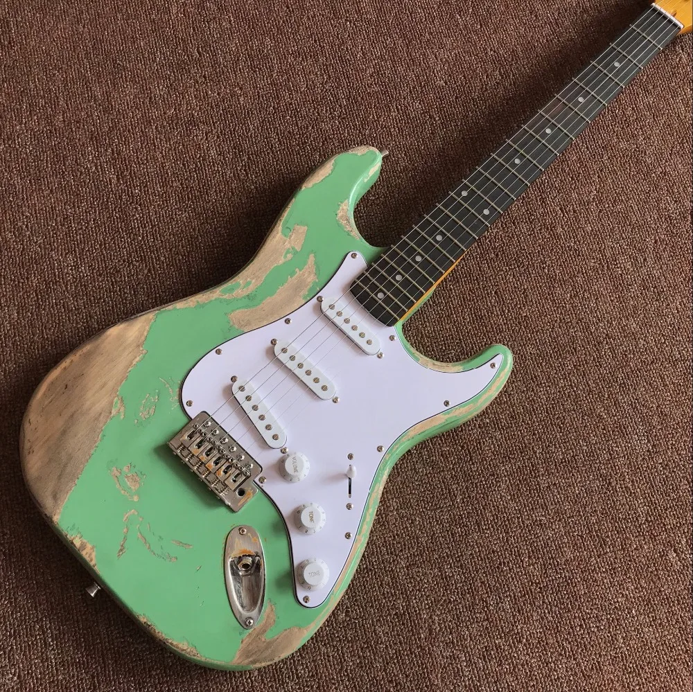 

Custom Shop,classical green ST electric Guitar relics by hands.support customization. 100% handmade tl guitar Limited Edition