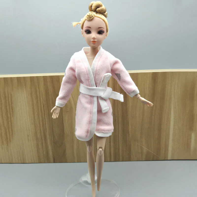 Bambola Barbie Accappatoio Lungo Pigiama Vestito con abiti invernali Regalo Ragazze