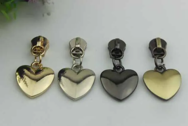 

20pcs/lot 4 colors metal heart zipper head metal zipper pulls 5 # Diy zipper