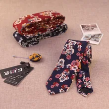 Хлопковые тонкие галстуки Vogue цветочный принт галстук для мужчин Свадебная вечеринка повседневные Узкие хлопковые Галстуки 6 см цветок галстук тощий галстук