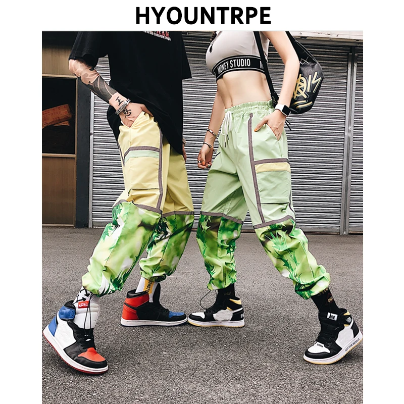 

Striped Reflective Pant Hip Hop Casual Joggers Elastic Waist Sweatpants Couple Loose Fit Trousers Street Fashion Mens Trousers