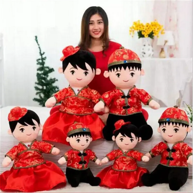 

60cm Bridegroom And Bride Plush Toys Wedding Dress Couple Pressure Bed Doll For Wedding Gifts Tang Dynasty Clothing 4.6kg