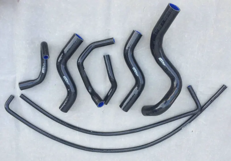 For HOLDEN COMMODORE VZ 3.6L V6 2004 2006 2005 silicone radiator hose