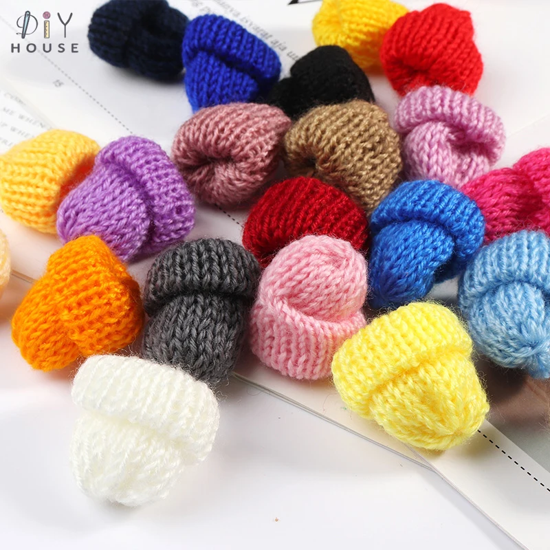 

12Pcs Cute Knitting Mini Hats DIY Craft Supplie Headwear Brooch Crochet Toys Decor Jewelry Accessory Small Caps Christmas Gifts