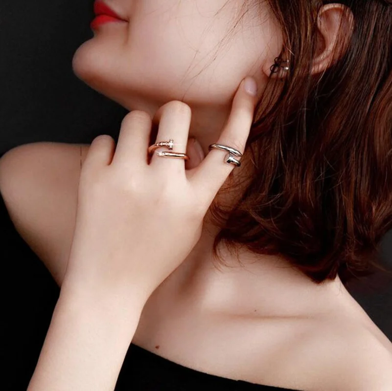 Luomansi Hot Fashion Silk Nail Titanium Steel Rings For Women Luxurious Rose Gold Zircon Couple Ring Wedding Jewelry Wholesale