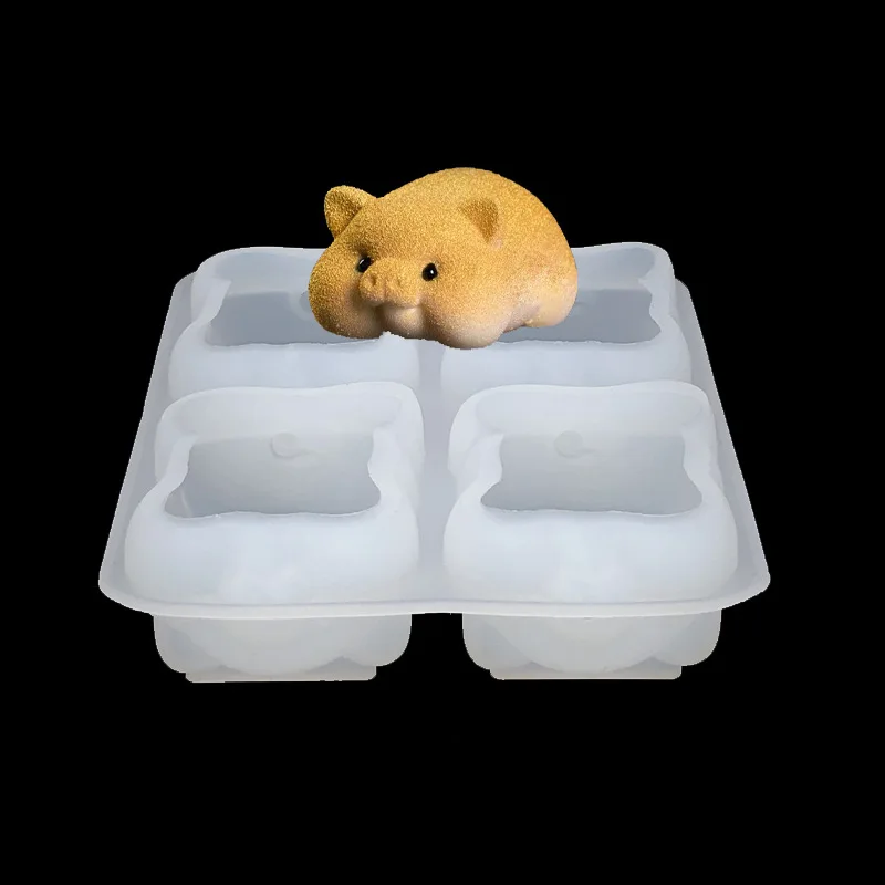 

Little golden pig, mousse pudding, silicone molds, 4 with DIY chocolate cake, decorative baking tools.