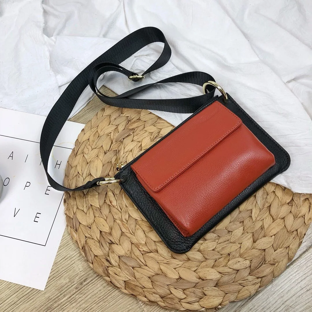 

2019 new Korean version West Bank color wide shoulder strap envelope leather girl's bag hundred casual shoulder crossbody bag