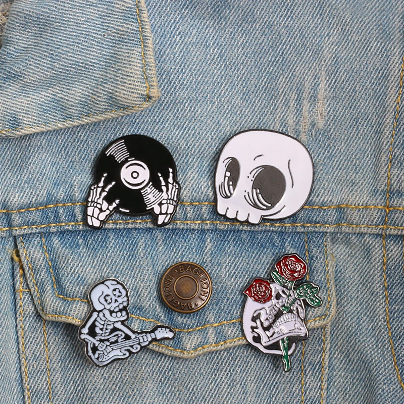 

Punk Enamel Pin Brooches Ghost Rose Skeleton Badge Brooches Denim Jackets Lapel Pins Gothic Women Men Accessories Brooch Jewelry