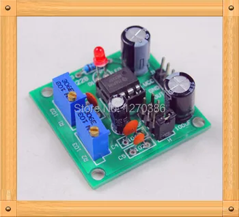 

Free Shipping!!! NE555 adjustable duty cycle pulse frequency module / square wave rectangular wave signal generator