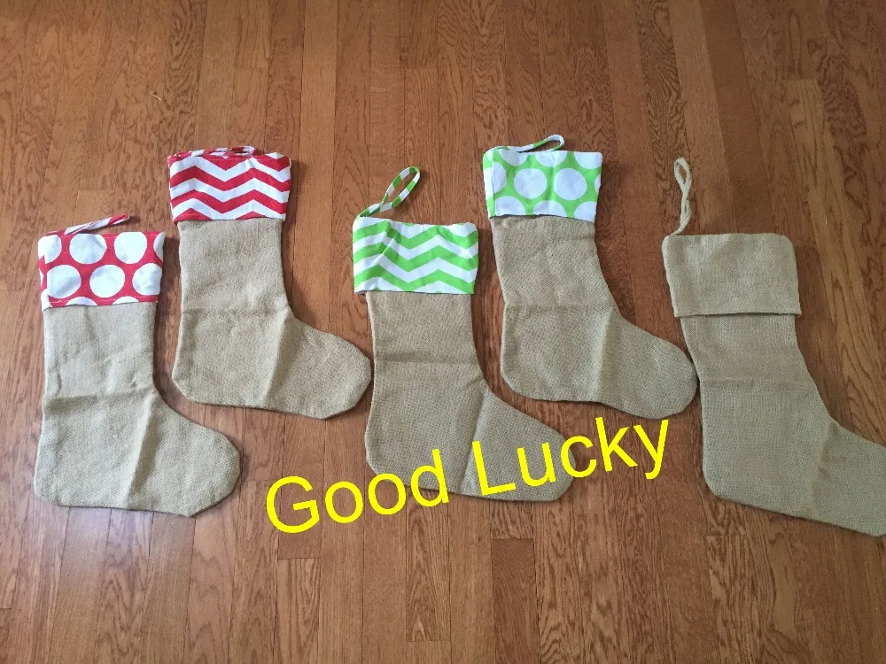 burlap Christmas stocking (6)