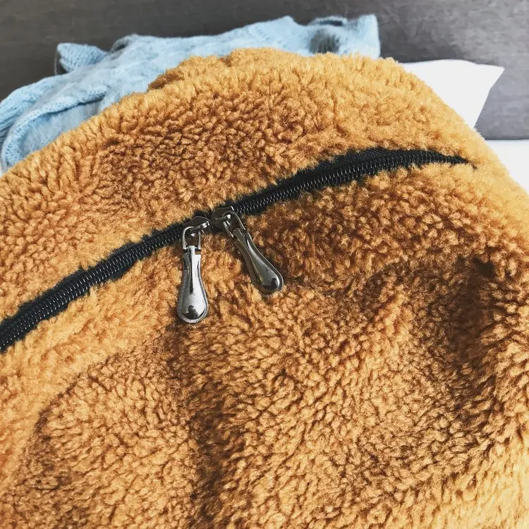  (13)