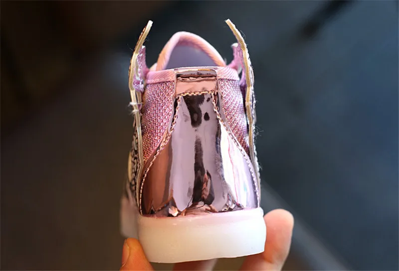 New Kids Glowing Sneakers Spring  Autumn Wing LED USB Luminous Lighted Shoes For Boys Girls Cute Children Lighted Sneaker XSKD01 (13)