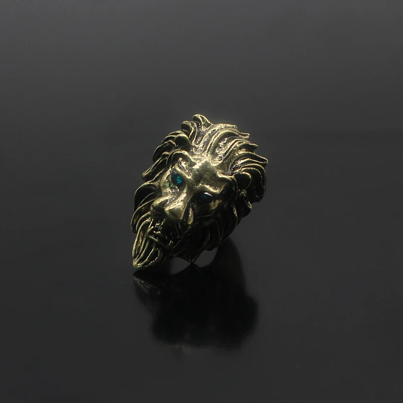 Vintage-Blue-Rhinestones-Eyes-Lion-Head-Ring-Gothic-Punk-Animal-Rings-Unisex-Steampunk-Women-Men-Biker (4)