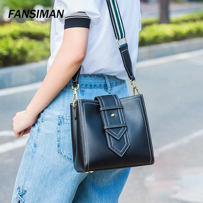 

FANSIMAN brand women's bag new luxury women's messenger bag single shoulder tote bag wide shoulder strap bucket bag sac is the