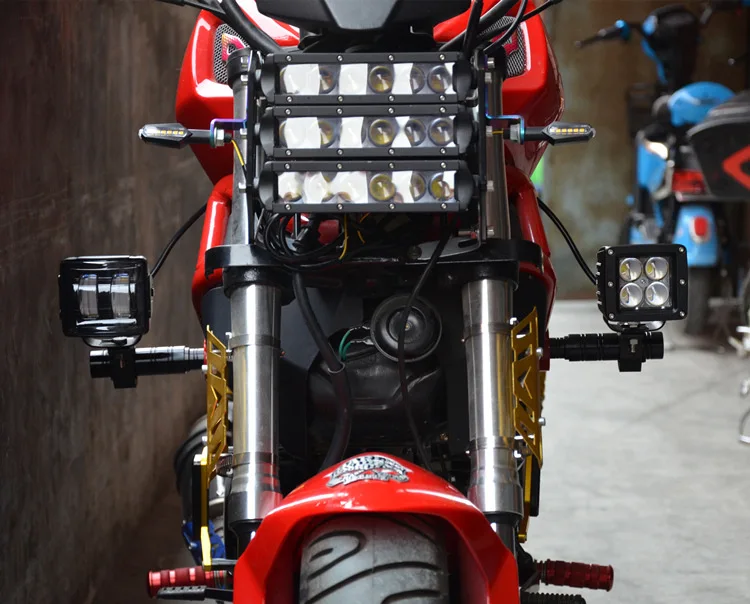 Измененные Аксессуары для мотоцикла с рисунком «Маленький Монстр», 150 светодиодный алюминиевый сплав крепление для фары внешняя фара на Поддержка автопоезд