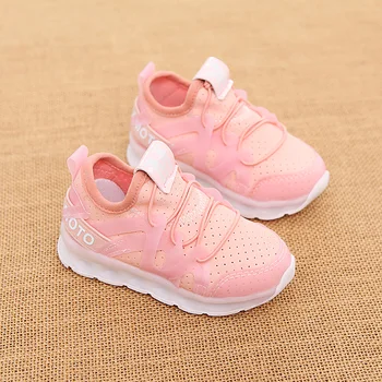 

Kids Boy Girl's Shoes LED Light Up Shoes Glowing Sneakers Luminous Sole Sneakers For Children