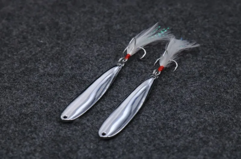 12g Metal Sequins Fishing Lure Spinner Spoon Noise Paillette Hard Baits with Feather Treble Hook Pesca