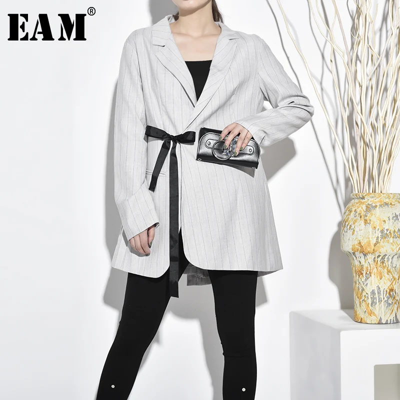

[EAM] 2019 New Spring Auutmn Lapel Long Sleeve Gray Striped Split Joint Bandage Loose Jacket Women Coat Fashion Tide JE9860